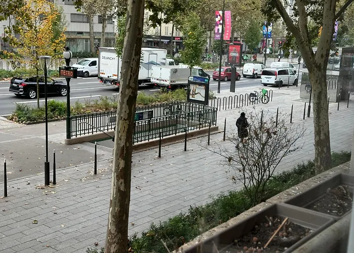 Апартаменты Paris-18