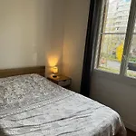 Apartmán Paris-18 *