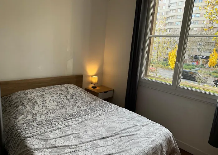Apartmán Paris-18 *