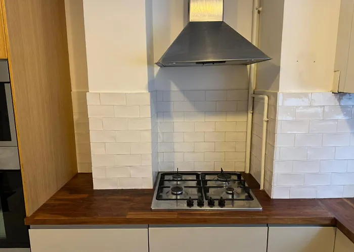 Paris-18 アパート パリ